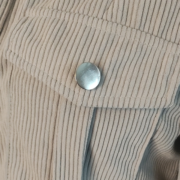 Women's Grey Corduroy Shirt Jacket - Picture 3 of 4